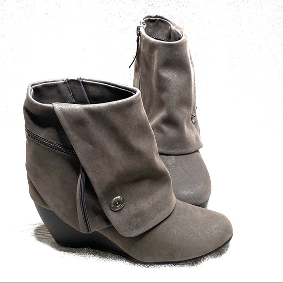 Shoes - Over the ankle gray zip up boots